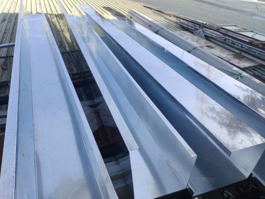 Thợ làm máng xối tại Quận 1 - Lắp đặt chuyên nghiệp giá rẻ