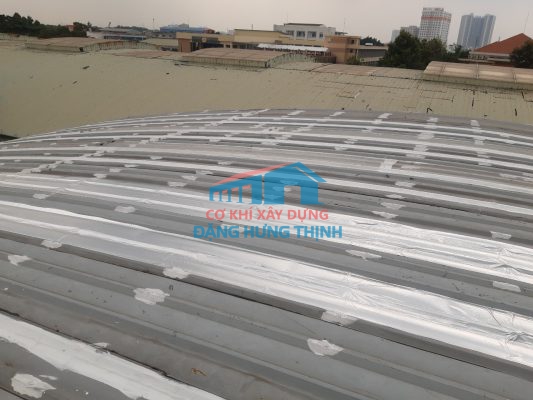 Chống dột mái tôn tại TP HCM