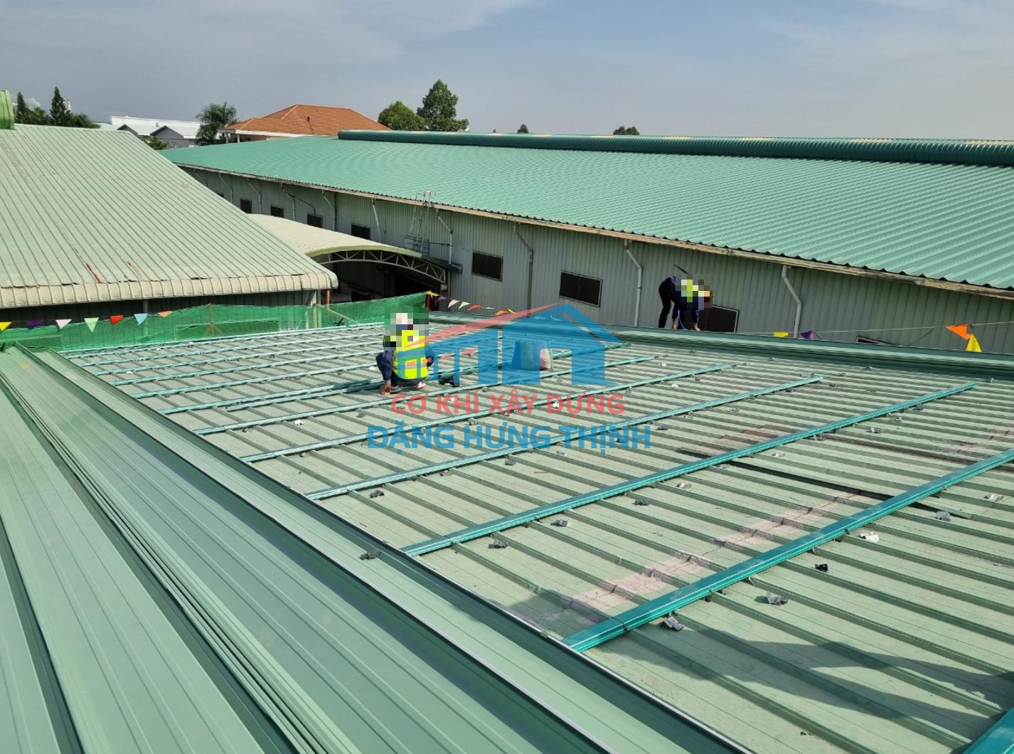 Đơn vị thi công lắp đặt mái tôn - thay mái tôn nhà xưởng tại Bình Dương