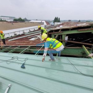 Đơn vị thi công lắp đặt mái tôn - thay mái tôn nhà xưởng tại KCN Bàu Bàng Bình Dương