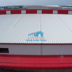 Đơn vị thi công lắp đặt mái tôn - thay mái tôn nhà xưởng tại KCN Mỹ Phước Bến Cát