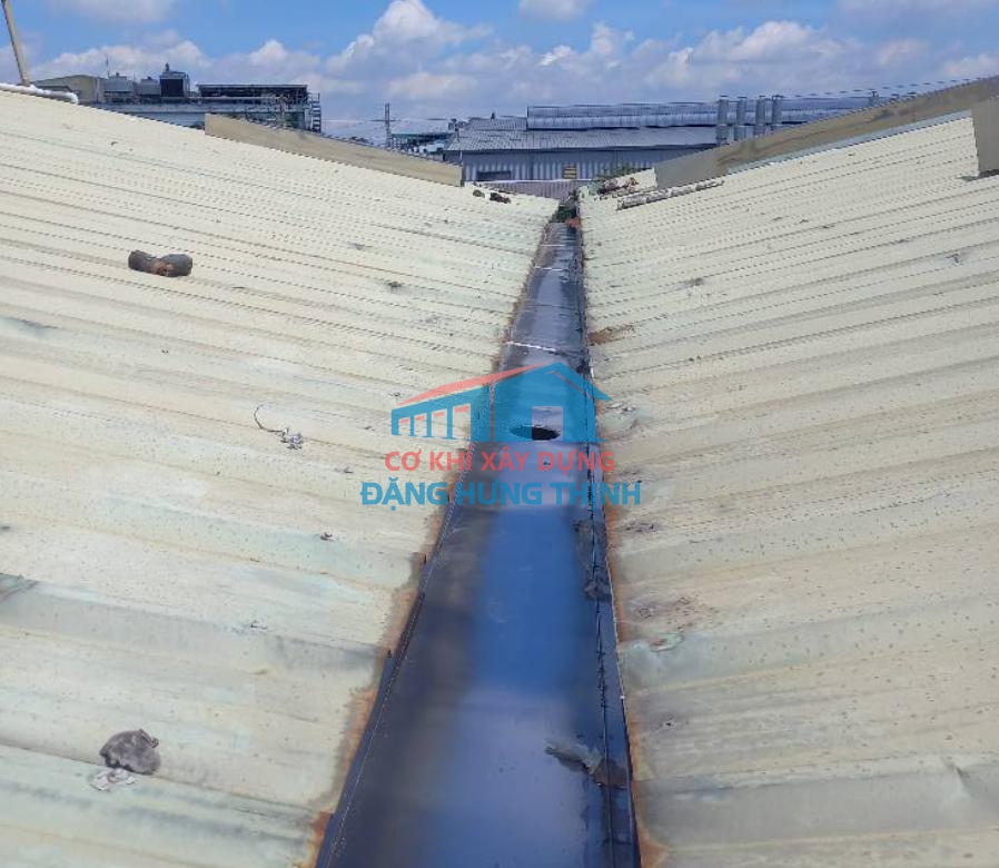 Thi công lắp đặt máng xối kho xưởng tại Bà Rịa Vũng tàu