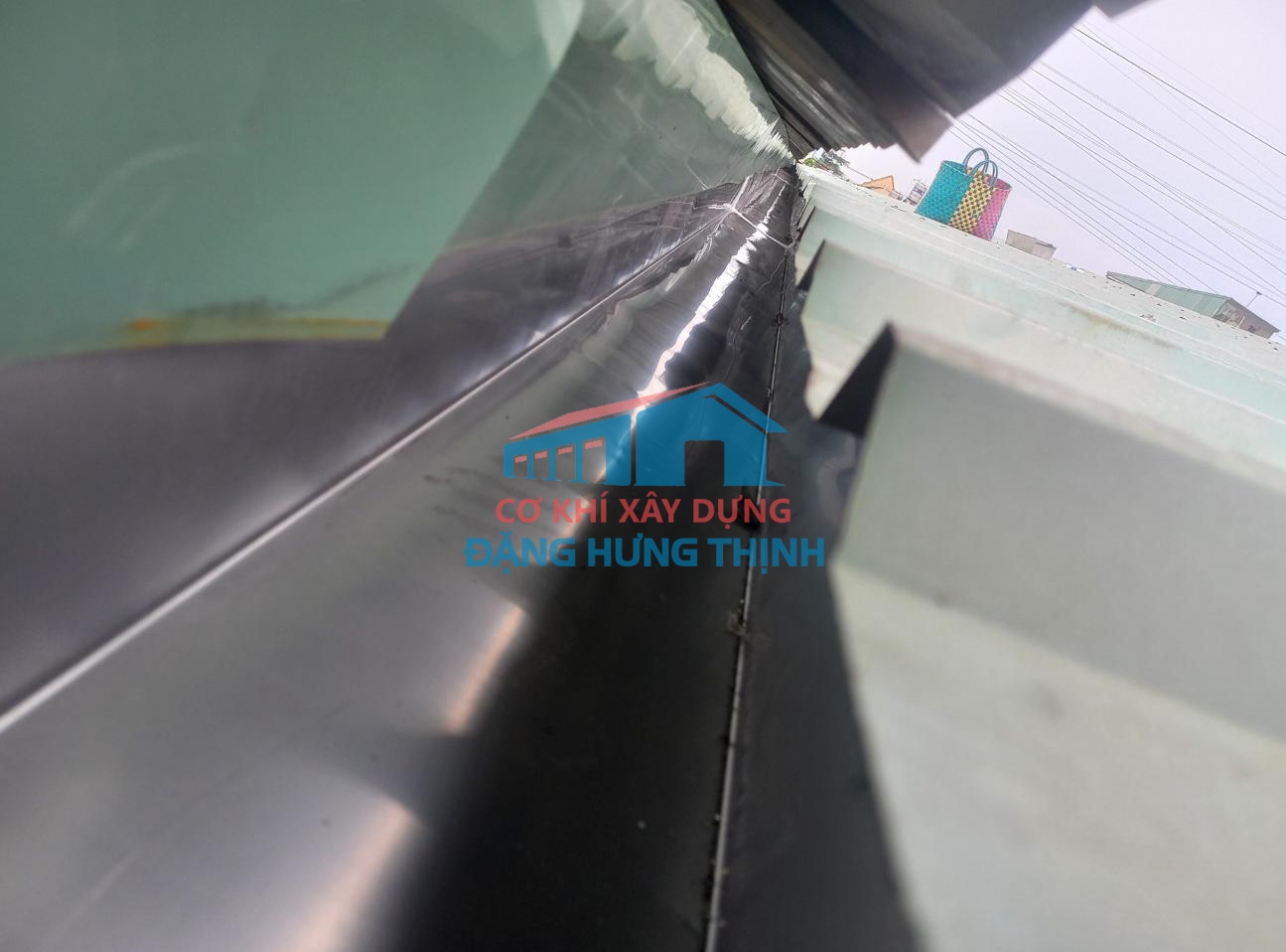 Thi công lắp đặt máng xối kho xưởng tại Bến Lức Long An
