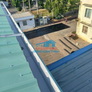 Thi công lắp đặt máng xối kho xưởng tại Bình Dương