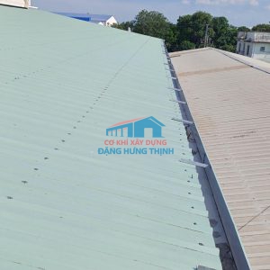 Thi công lắp đặt máng xối kho xưởng tại Bình Phước