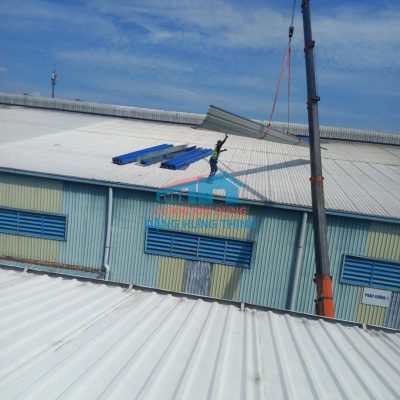 Thi công lắp đặt máng xối kho xưởng tại KCN Bàu Bàng Bình Dương