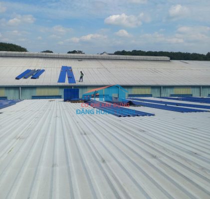 Thi công lắp đặt máng xối kho xưởng tại Nhơn Trạch Đồng Nai