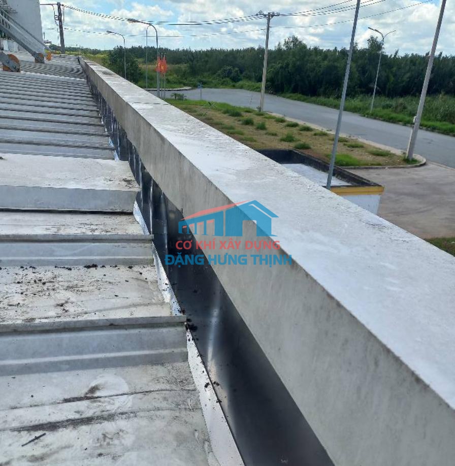 Thi công lắp đặt máng xối kho xưởng tại Nhơn Trạch Đồng Nai
