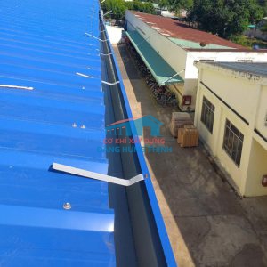 Thi công lắp đặt máng xối kho xưởng tại Tân Uyên Bình Dương