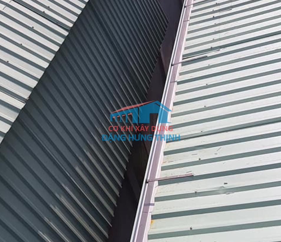 Thi công lắp đặt máng xối kho xưởng tại Tây Ninh